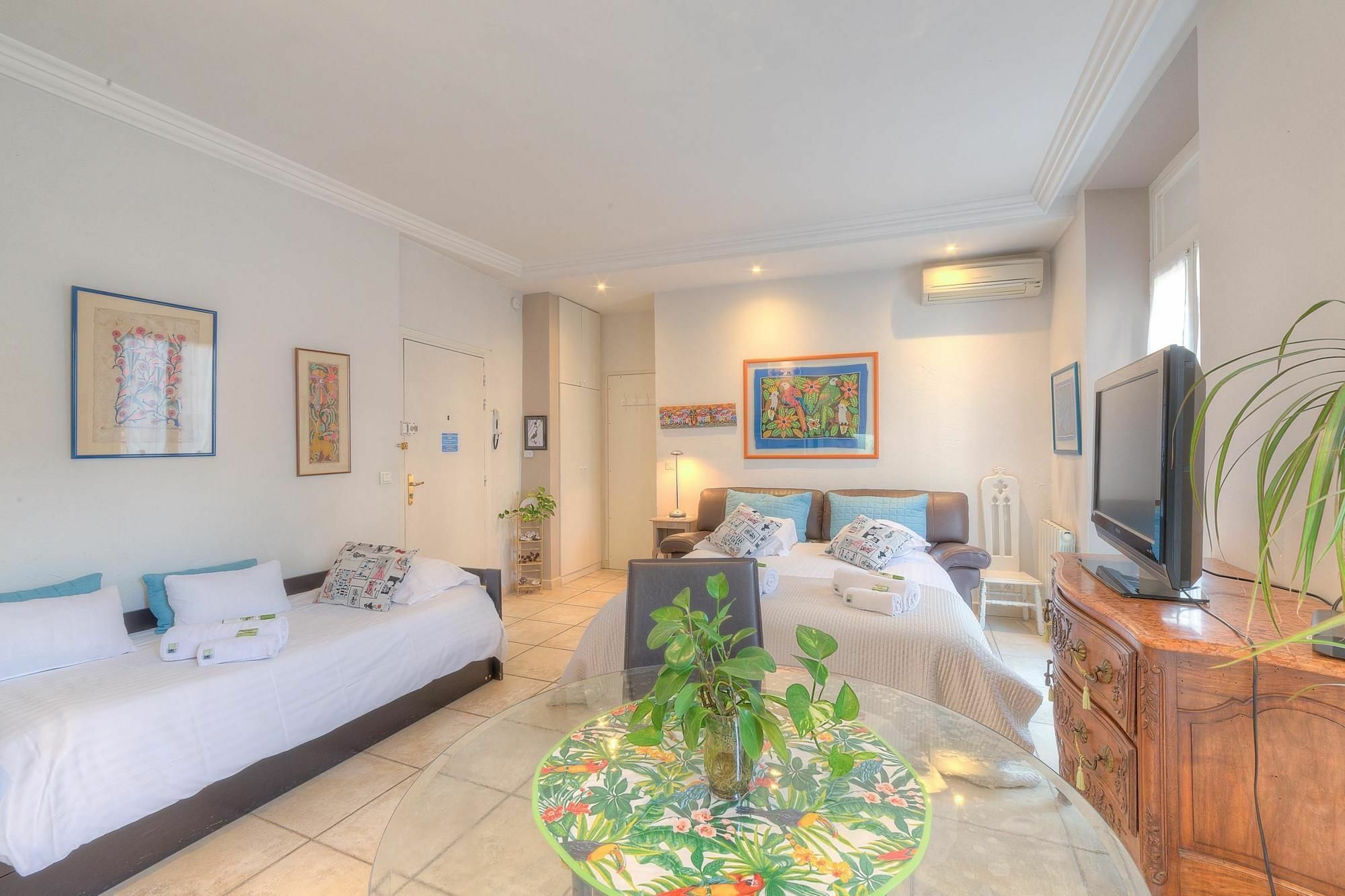 Capucine 0 Apartment *