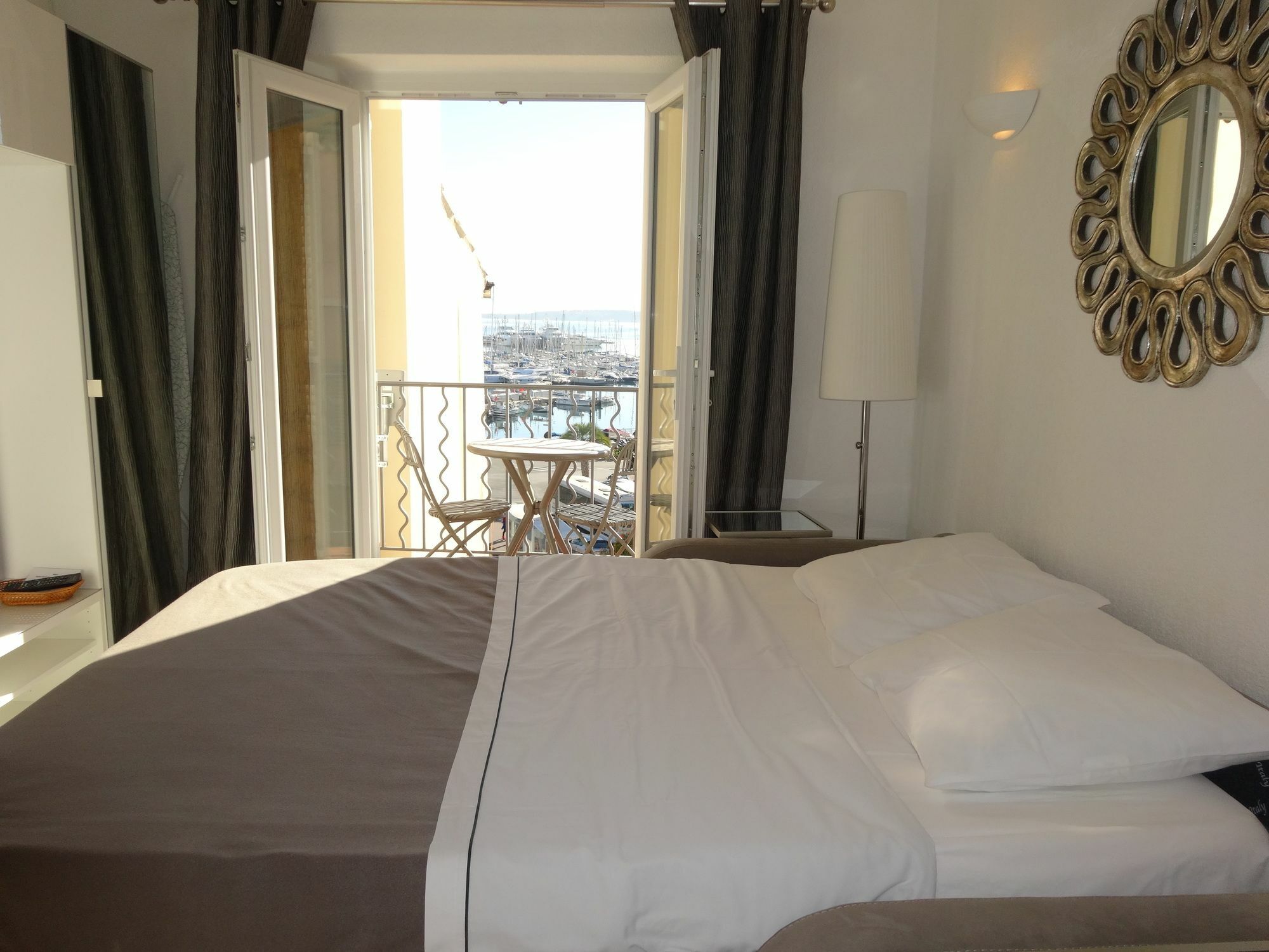 Apartment De Le Port