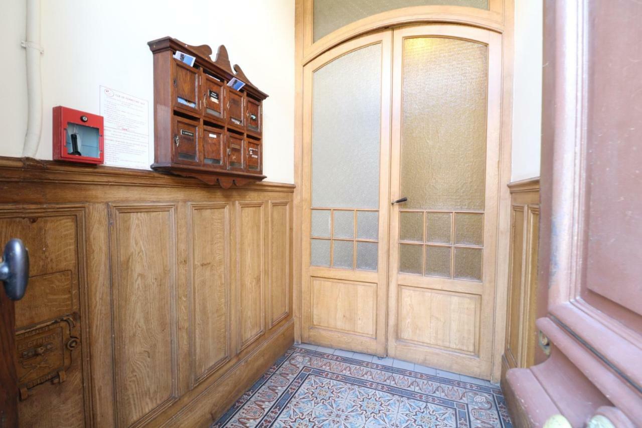 2 Bedroom Forville. 8 Mins From The Palais. 328