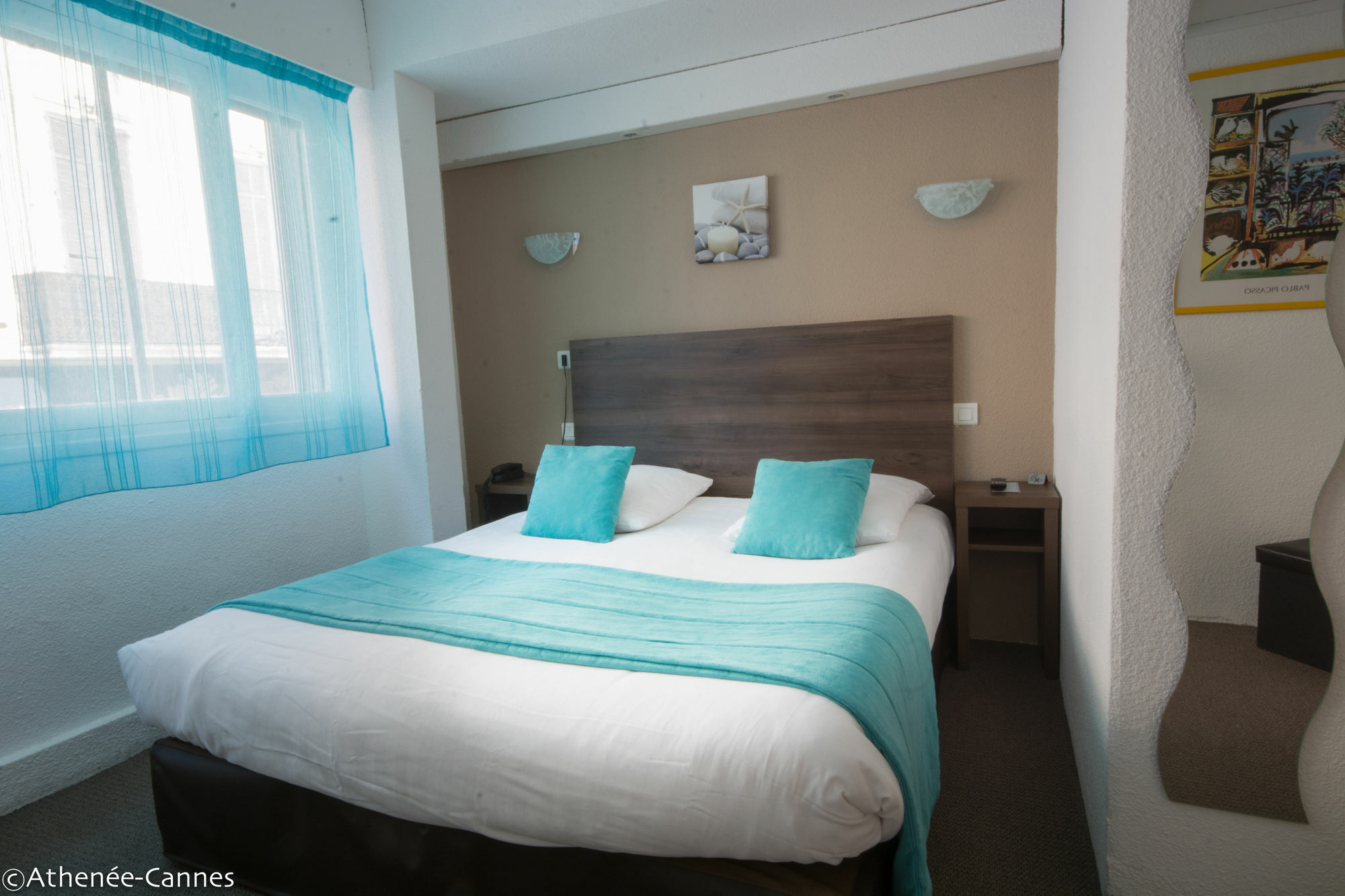 Hotel Ath Athenee 3*