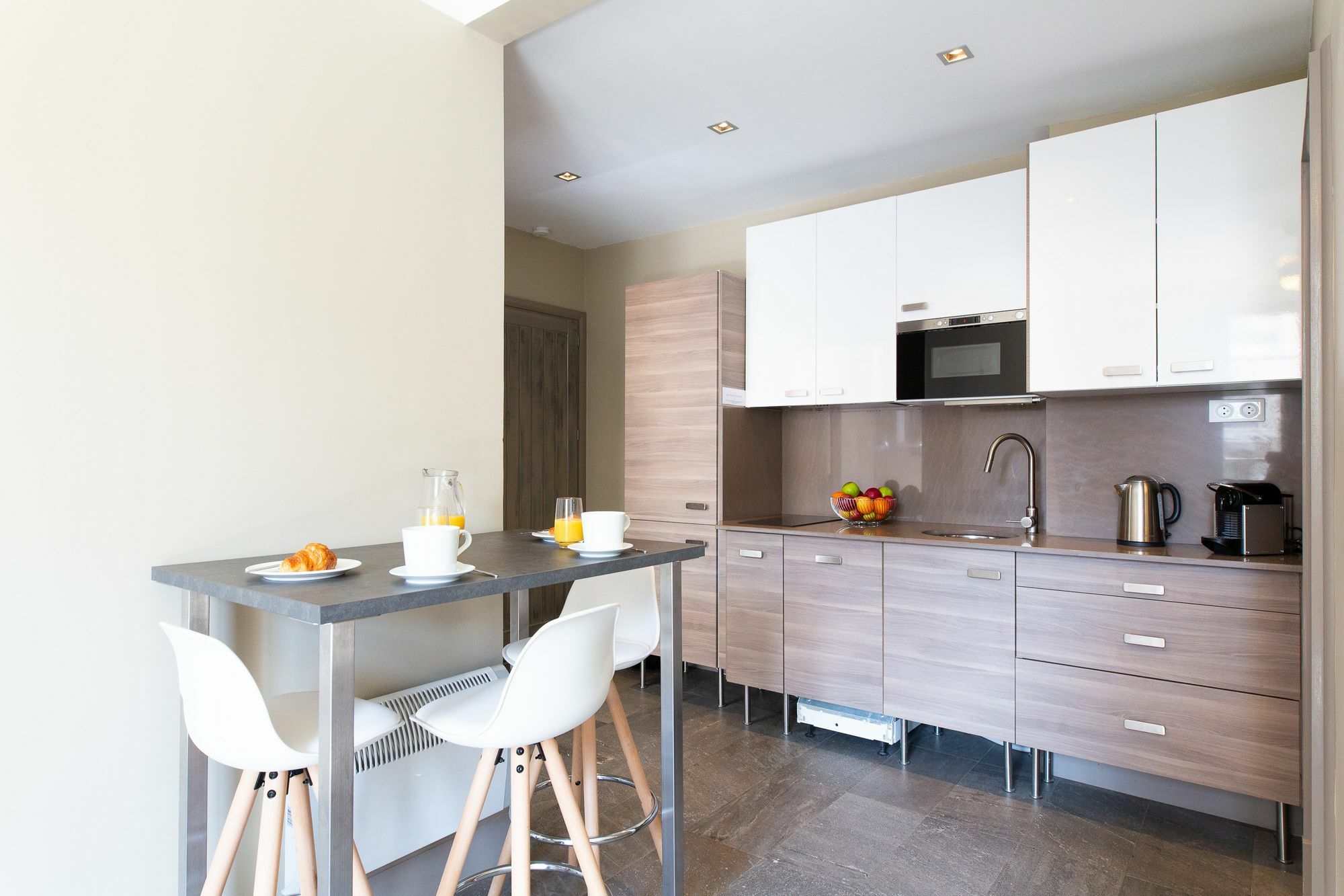 Le Floride Yhoost Apartment *