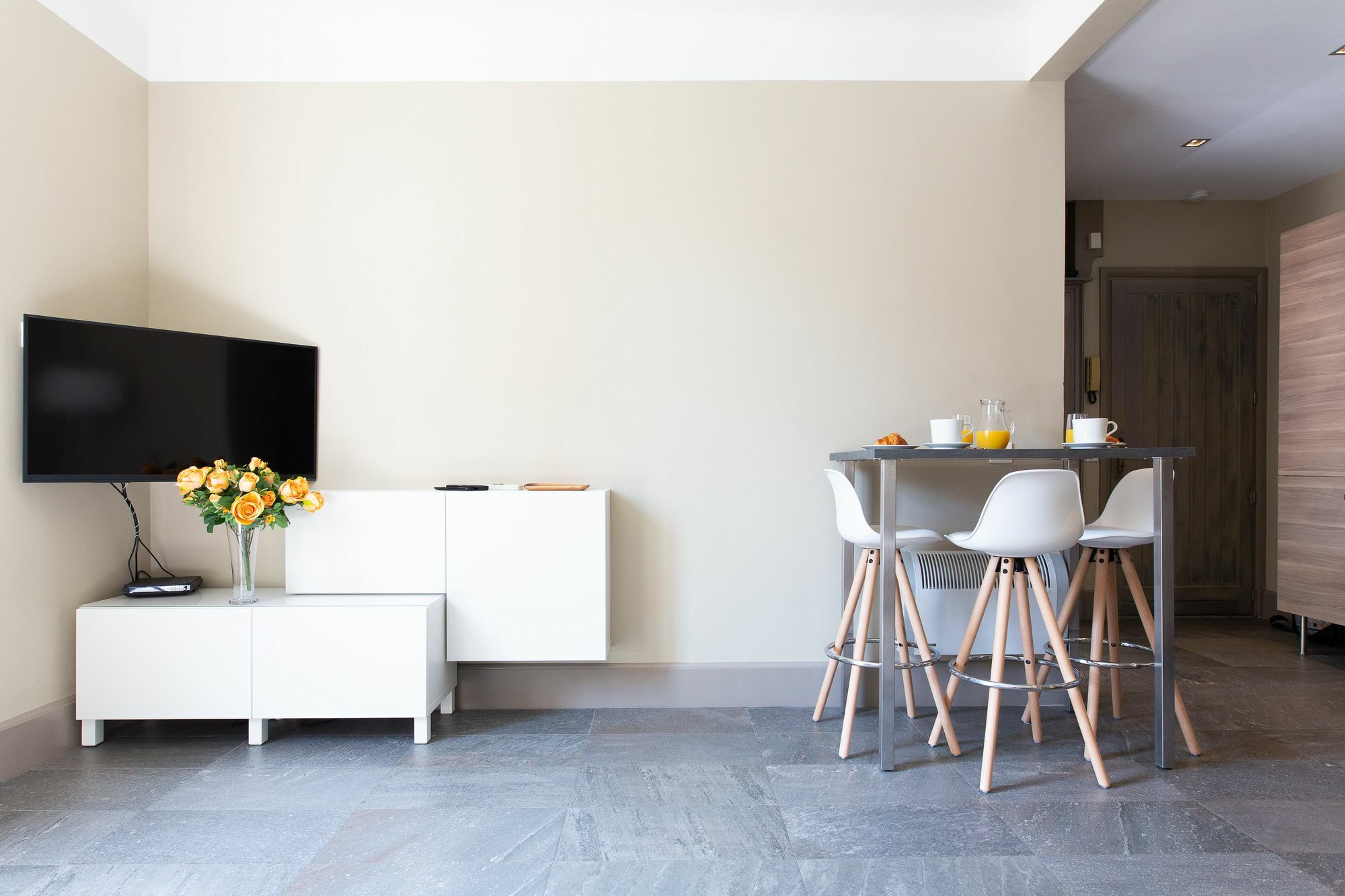Apartment Le Floride Yhoost