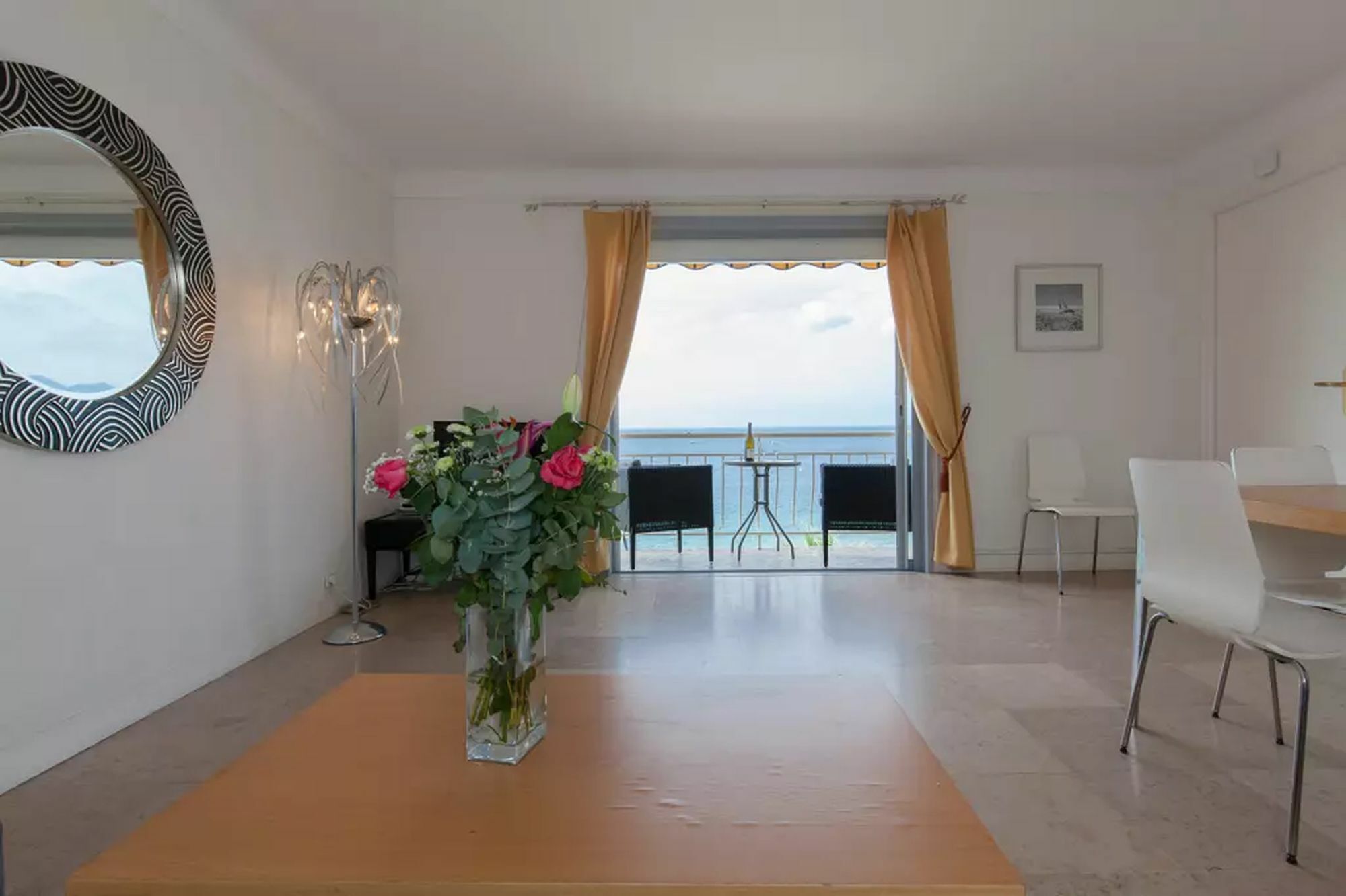 Apartment Grand Large Yhoost Cannes