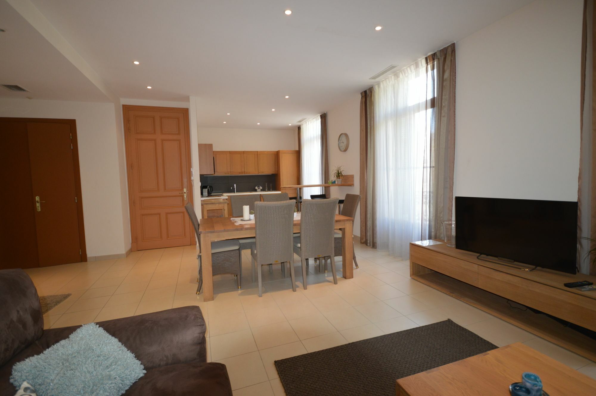 Three-bedrooms Flat Palais Des Festivals