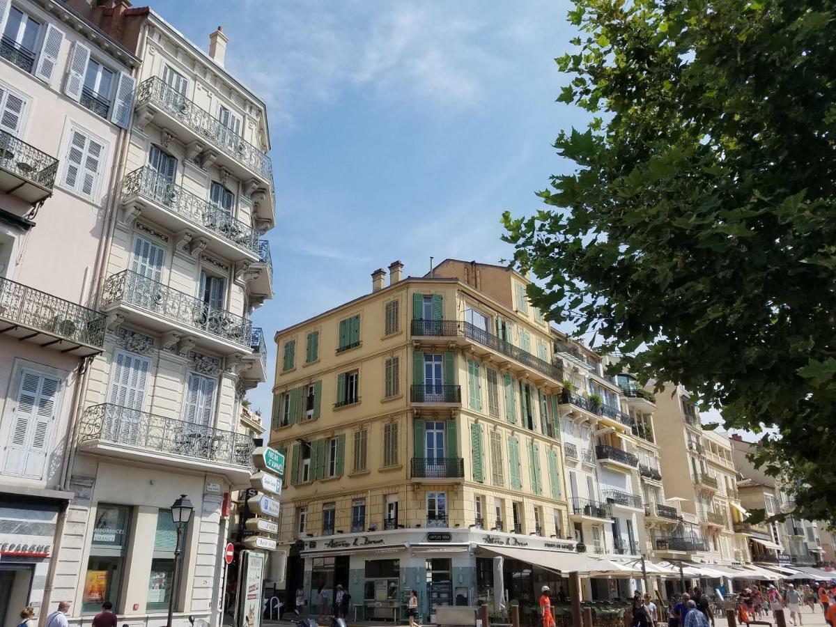 Citilet Louis Blanc 1,2,3 - Three Gorgeous, Open-plan Apartment