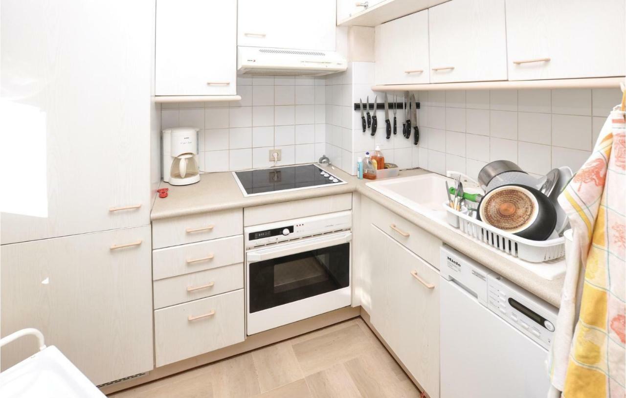 Awesome In With Kitchen Apartment