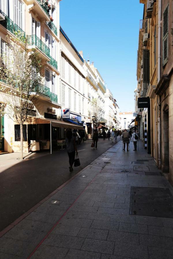 Studio Carre D'or *