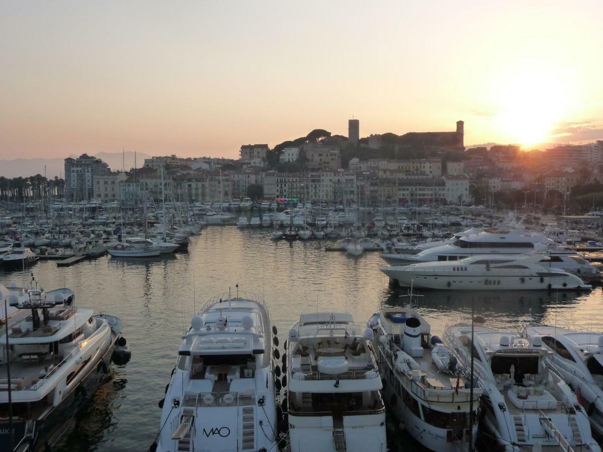 Appartement Centre Cannes, Logement Rénové Rue Piétonne, Proche Plage Et Palais Festival *