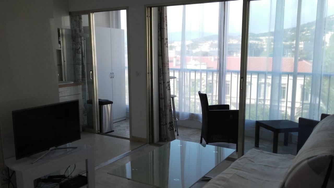 Palais Eve Apartment *