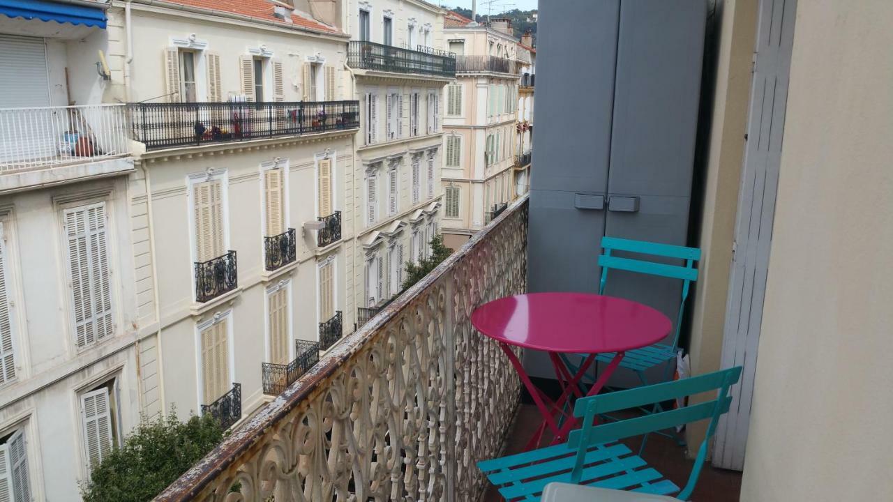 Hoche Pedestrian Street Balcony Cannes