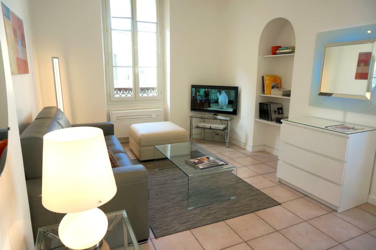 Centre Cannes, Logement Rénové Rue Piétonne, Proche Plage Et Palais Festival Cannes