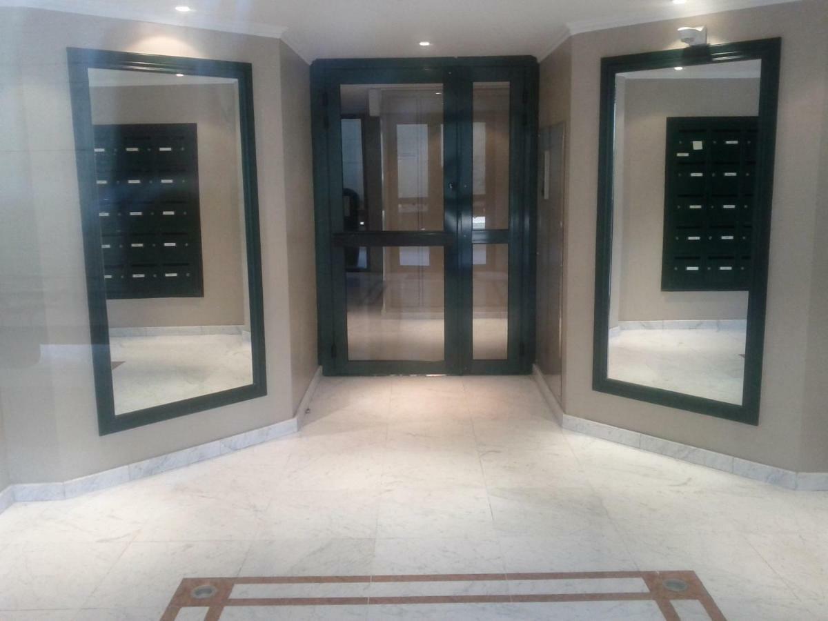 Montebello Apartment *