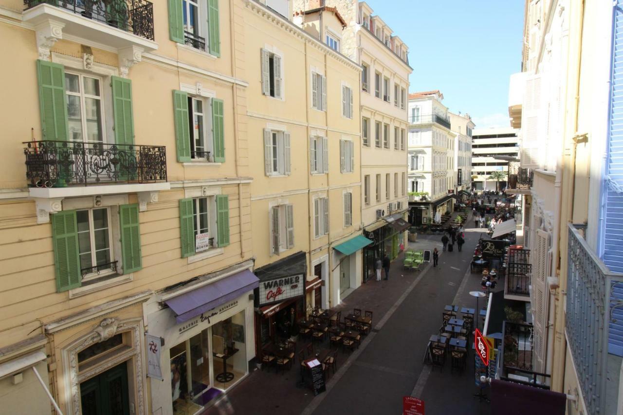 Agencia Rue D'antibes *