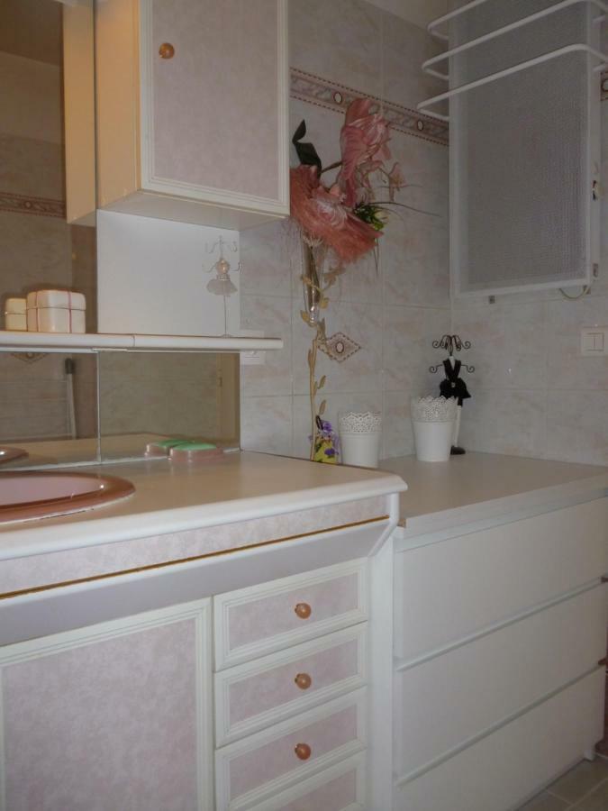 Lovely With Terrace Appartement *