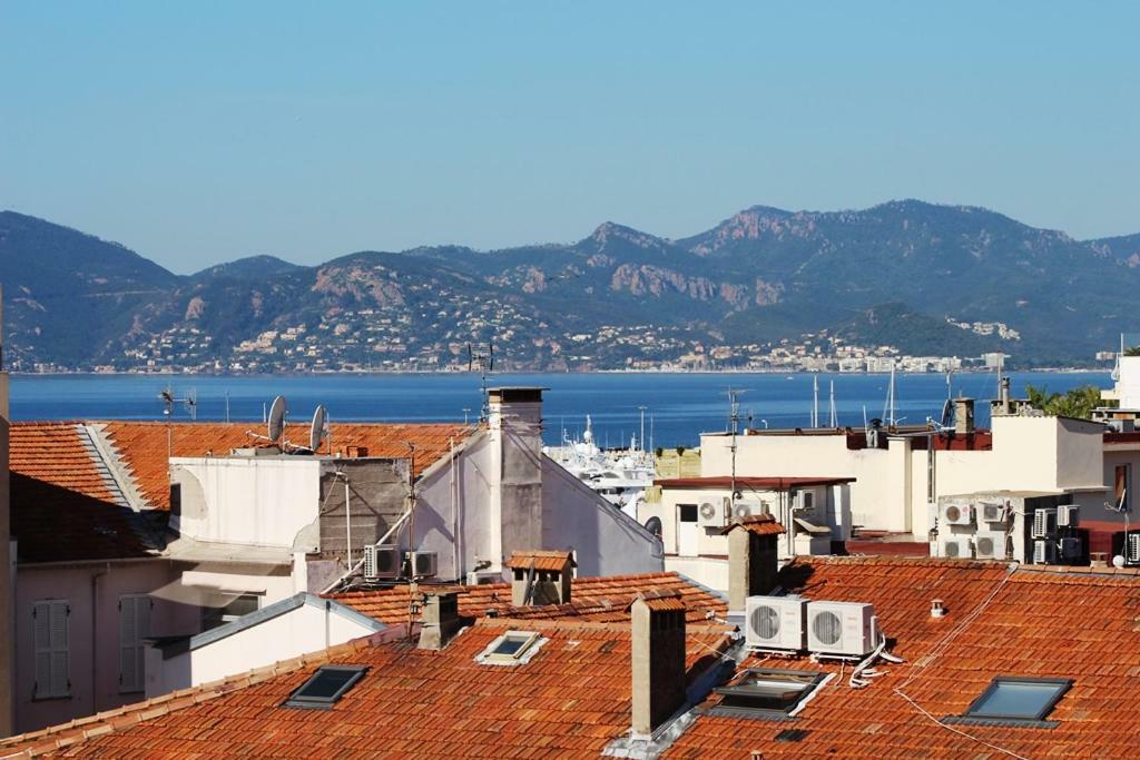 Le Grand Apartment *