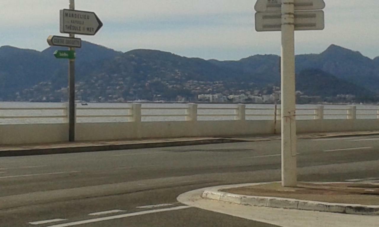 *** Bord De Mer *