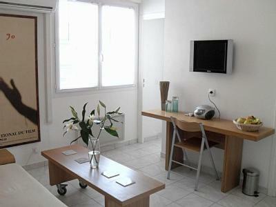 Massoury Apartment *