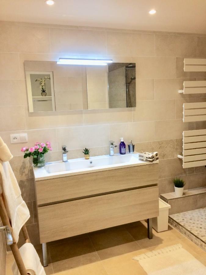 Cosy Calme Central-terrasse Proche Palais Apartment *