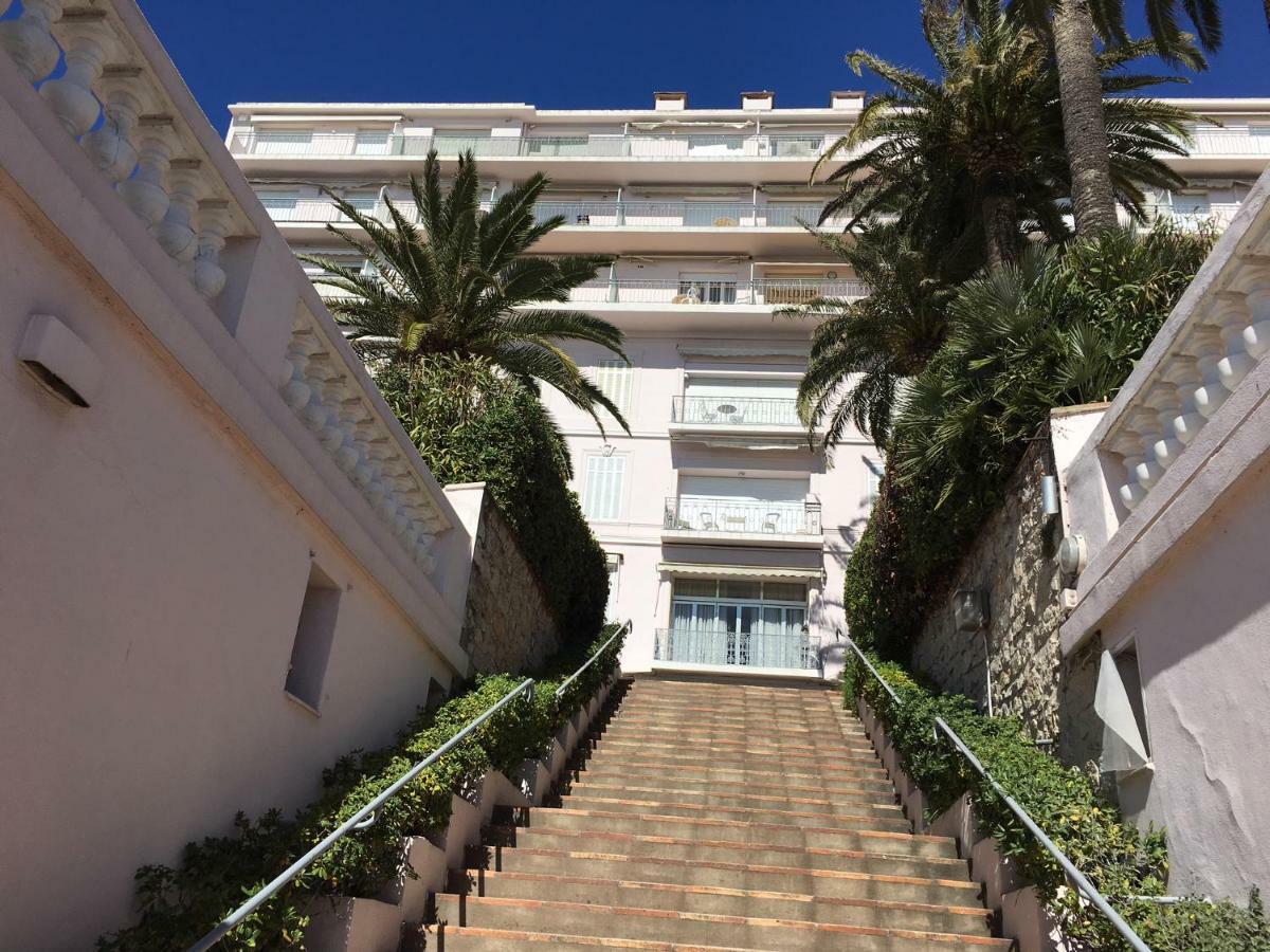 Azur Apartment