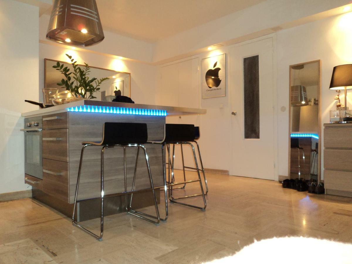 Downtown Apartment *