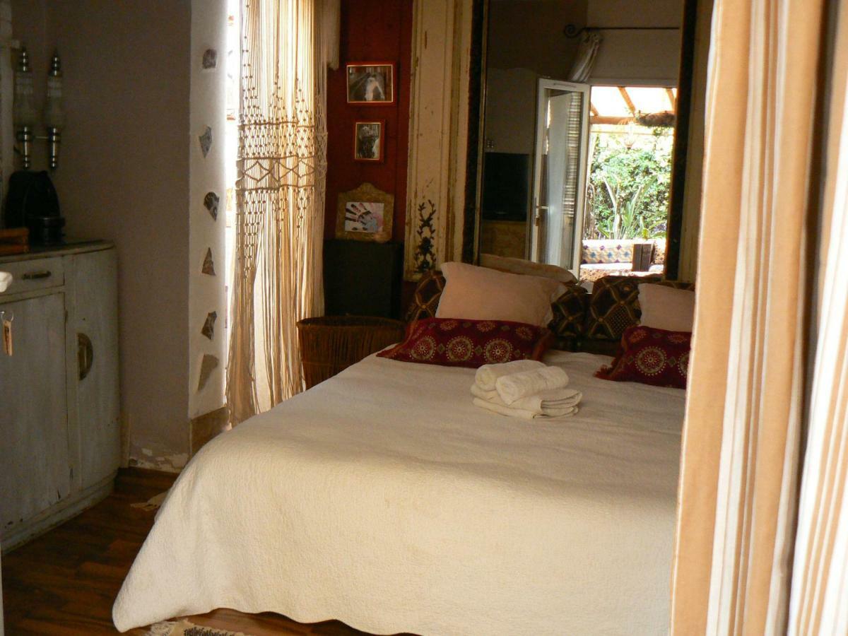 Le Cabana *