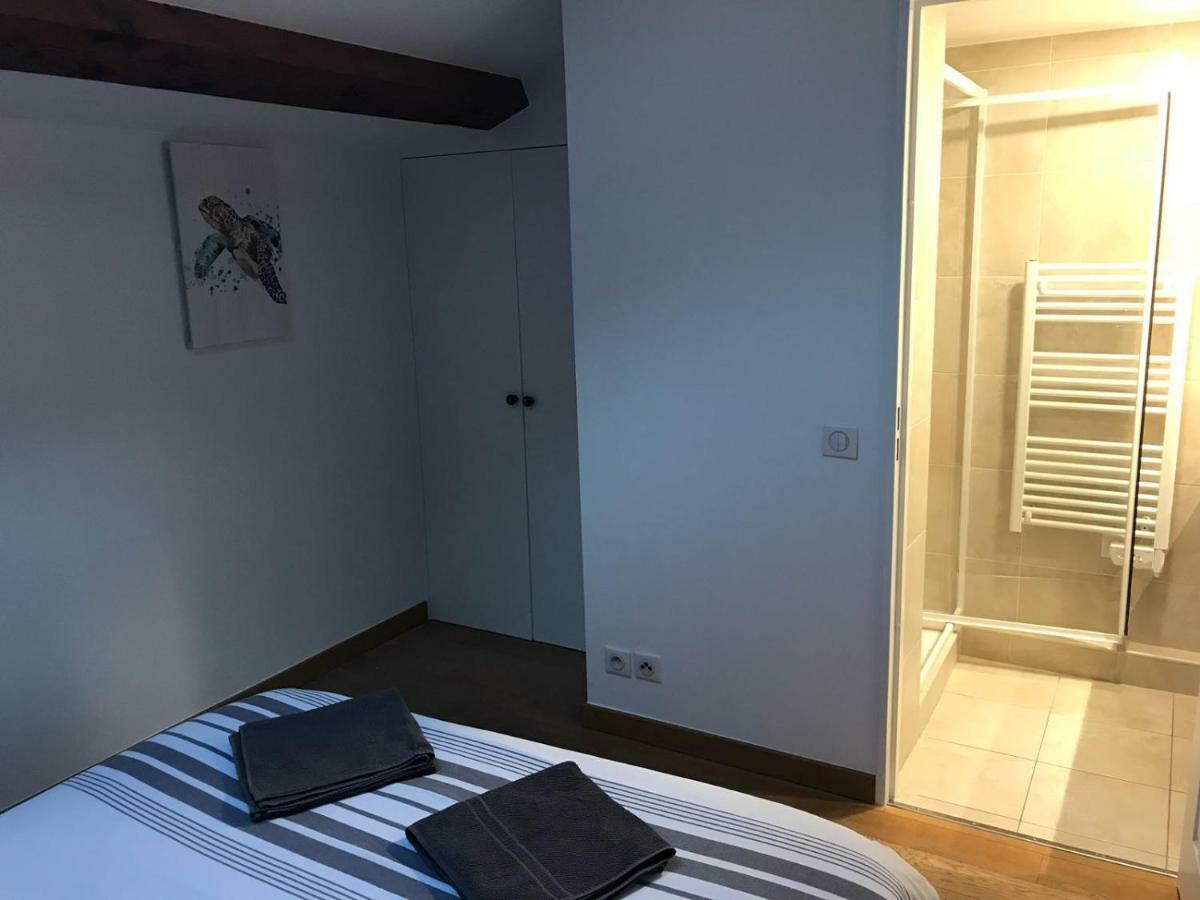 Apartment 10 Rue De La Rampe