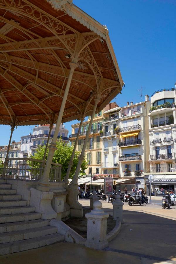 Apartment 16 Rue Forville *