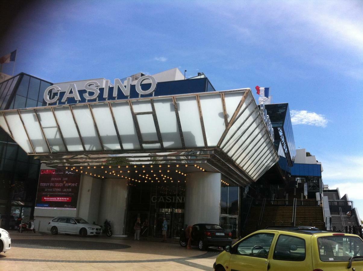 Loft 3 Pieces Duplex 3 Etoiles Calme Centre A 5 Mn Des Plages Et Palais Apartment *