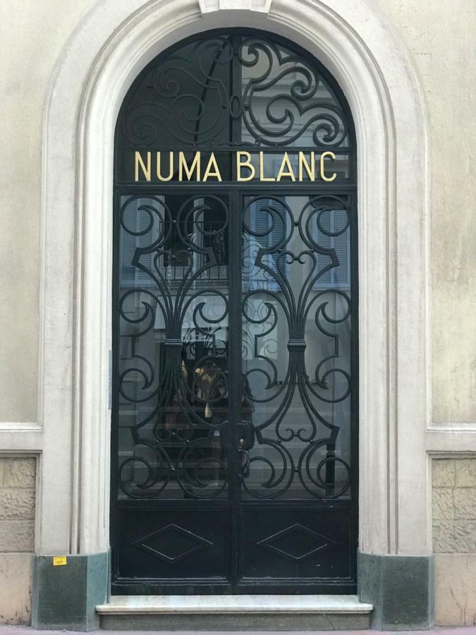 Numa Blanc 300 M Palais Des Festivals *