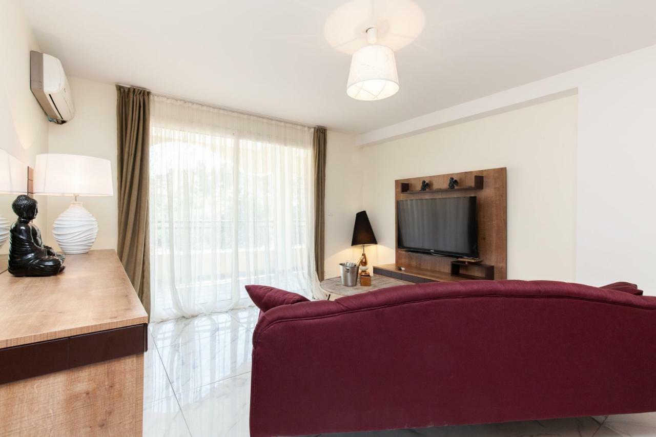D'azur Riou Aparthotel Cannes