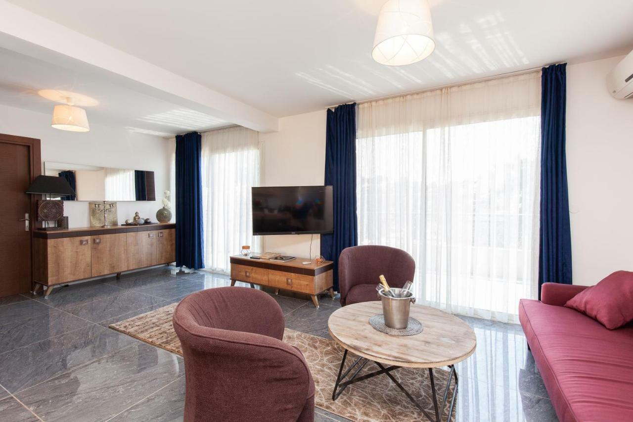 Aparthotel D'azur Riou 2*
