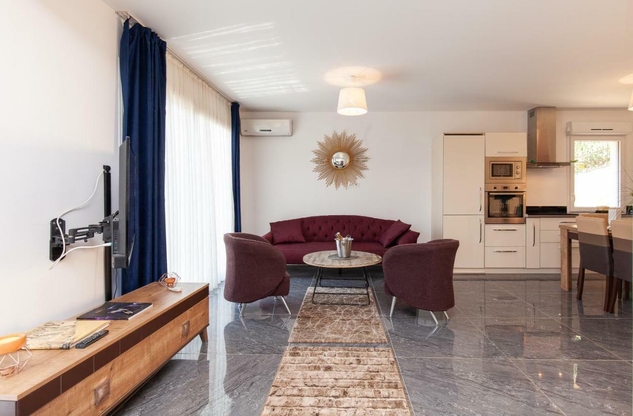 D'azur Riou Aparthotel 2*