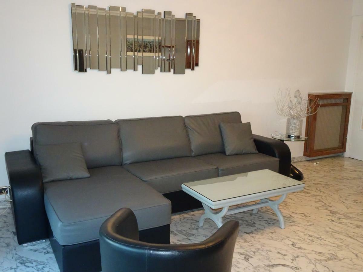 Immeuble Le Palm Flor *