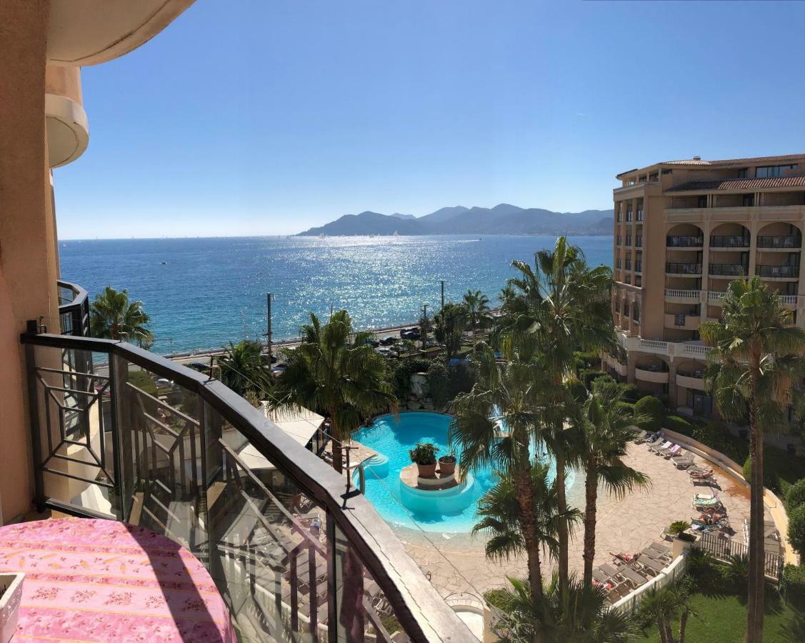 Cannes Apartment With Sea View, Aircondition And Parking