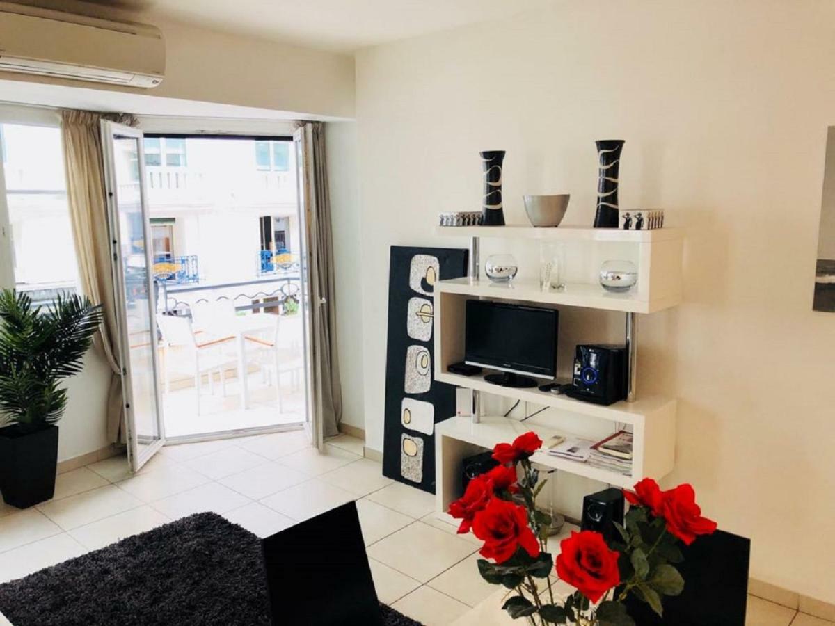 O Palais Des Iles Two Bedroom Appartement Cannes