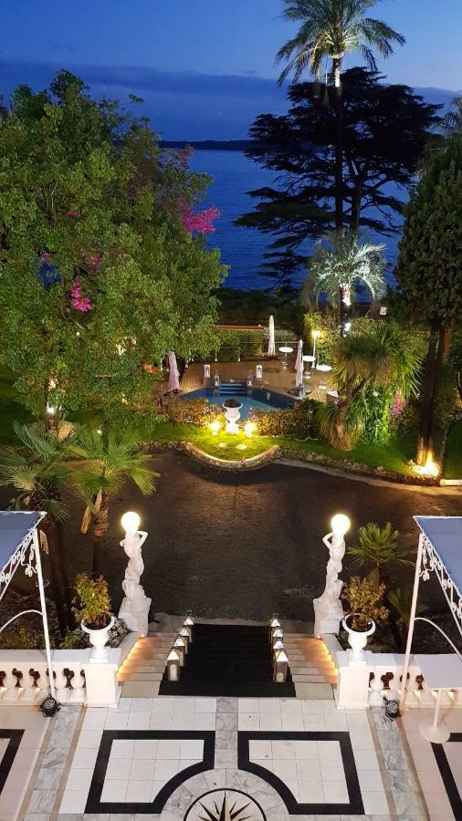 White House - Luxury Villa