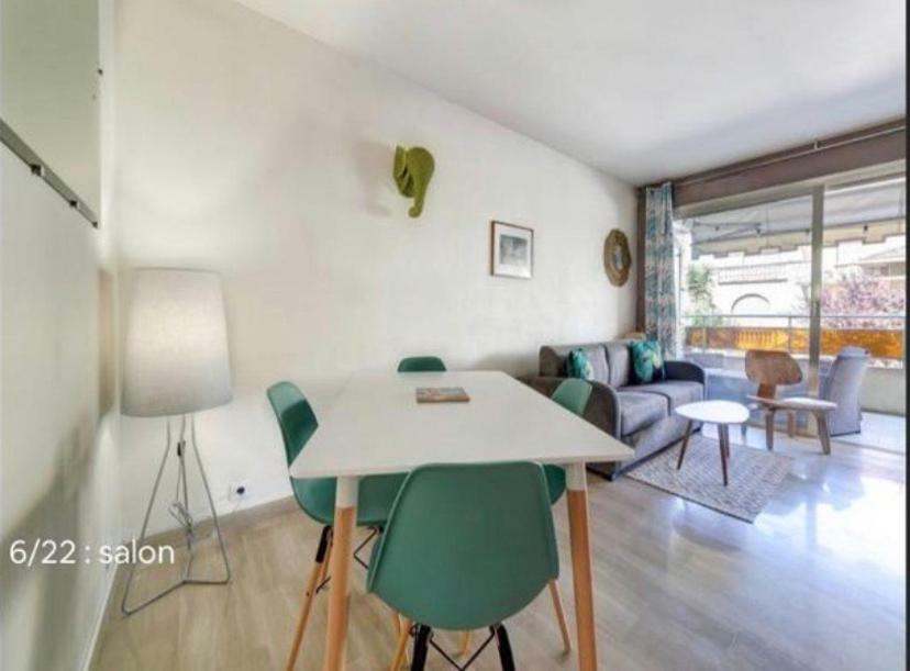21 Boulevard Eugene Tripet * Cannes