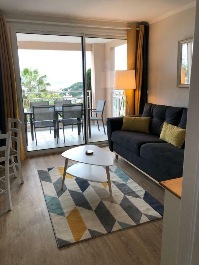 T2 Superbe Vue Cannes