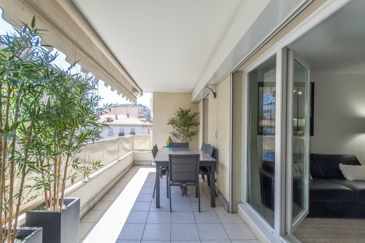 Palais Milton Apartment
