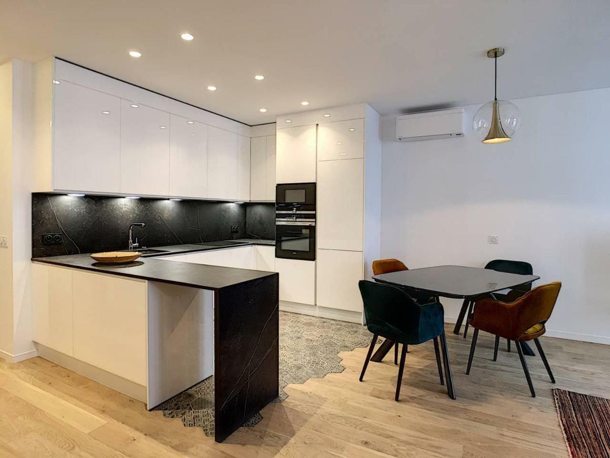 Apartment Luxe Et Confort - Proche Palais Et Plages - A/c