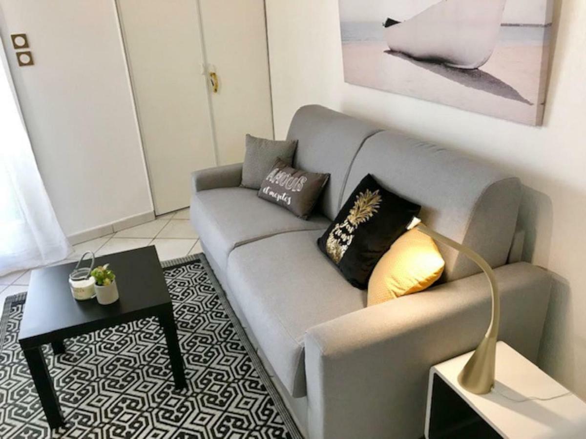 Unique: Studio+terrasse Coeur De Et Plages Apartment *