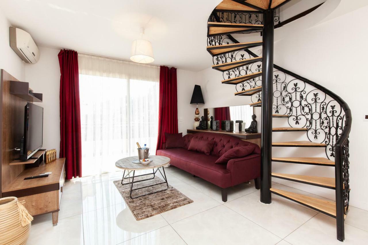 Aparthotel D'azur Riou Cannes
