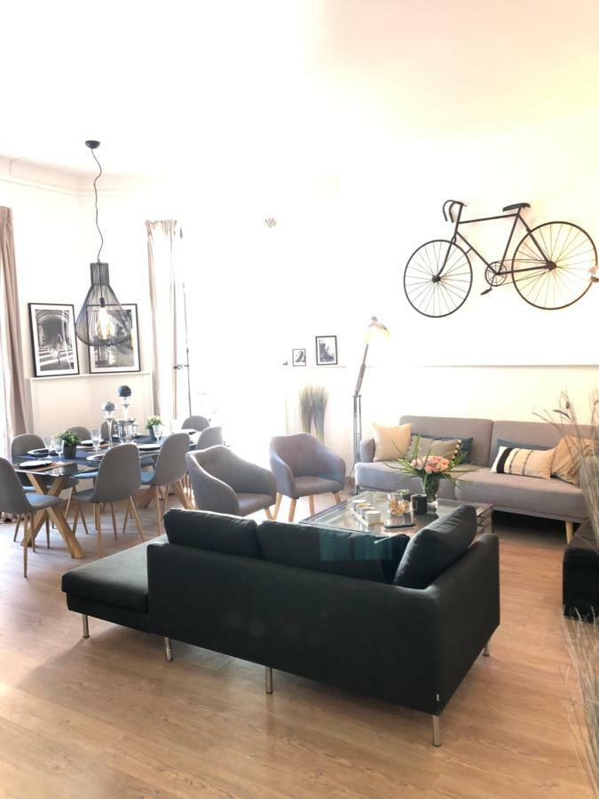 Emile Negrin Apartment