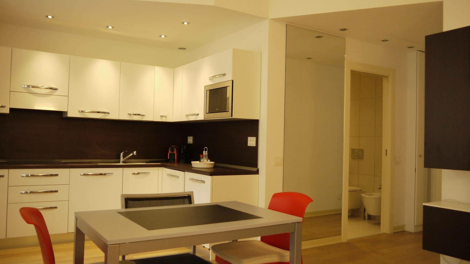 Tony Allard Appartement