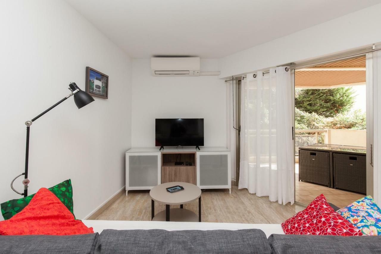 Fauvettes Sea Apartment *
