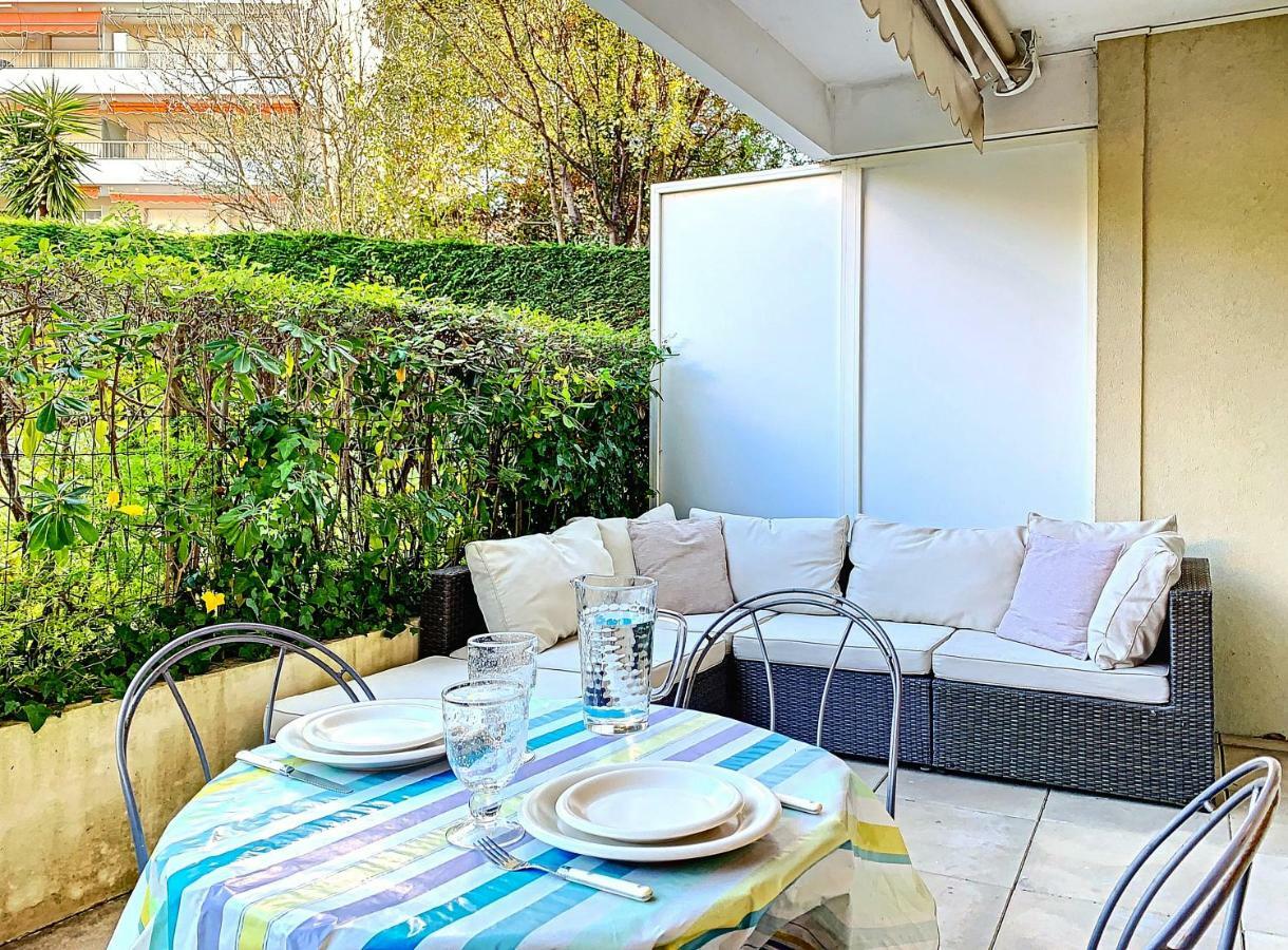 Apartment Cannes Golden Gate Apartment With Big Terrasse And Wifi Cannes