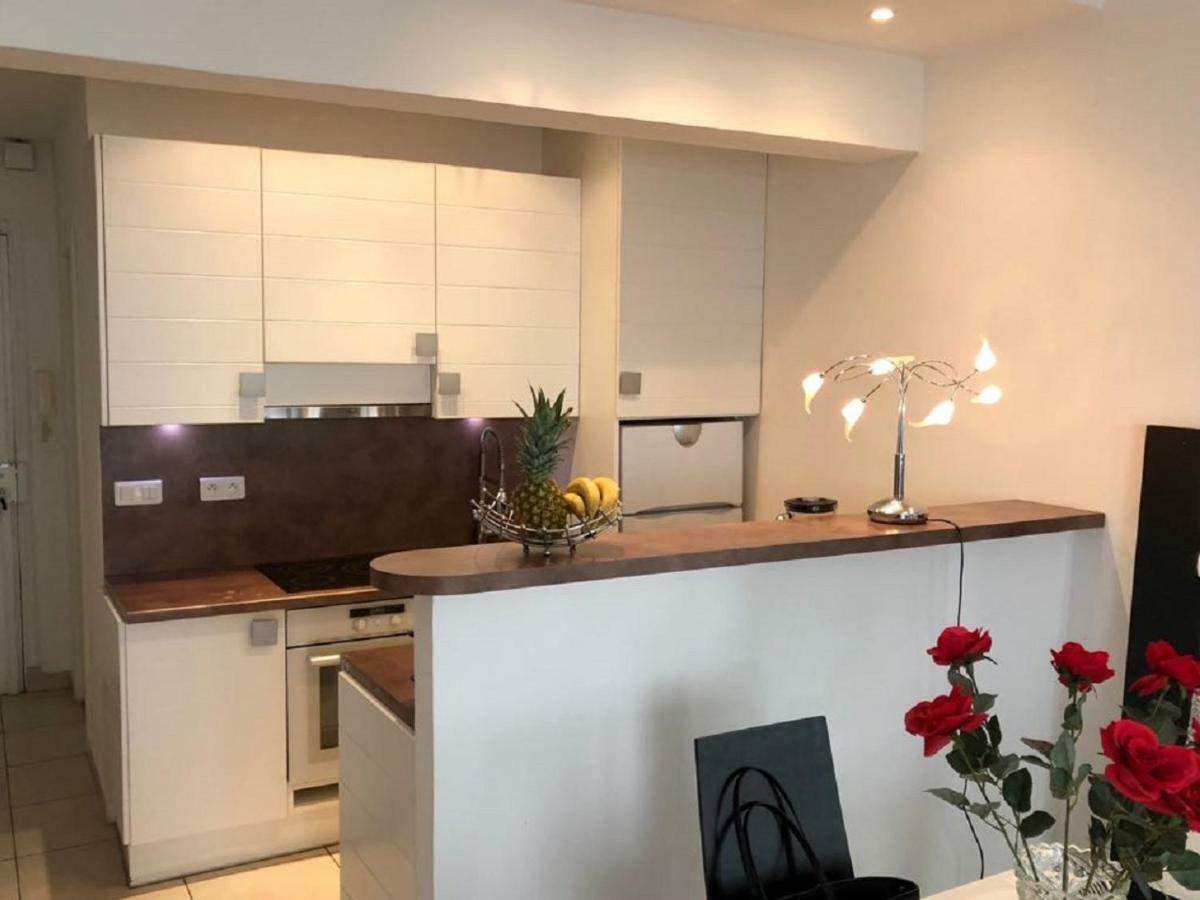 O Palais Des Iles Two Bedroom * Cannes