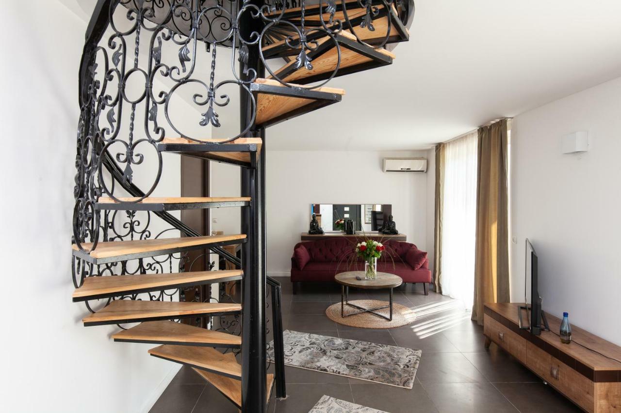 Aparthotel D'azur Riou 2*