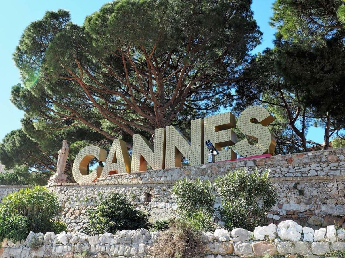 Unique: Studio+terrasse Coeur De Et Plages * Cannes