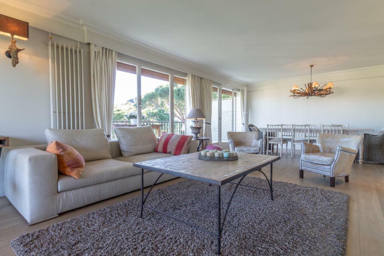 Les Pins Tranquilles Apartment